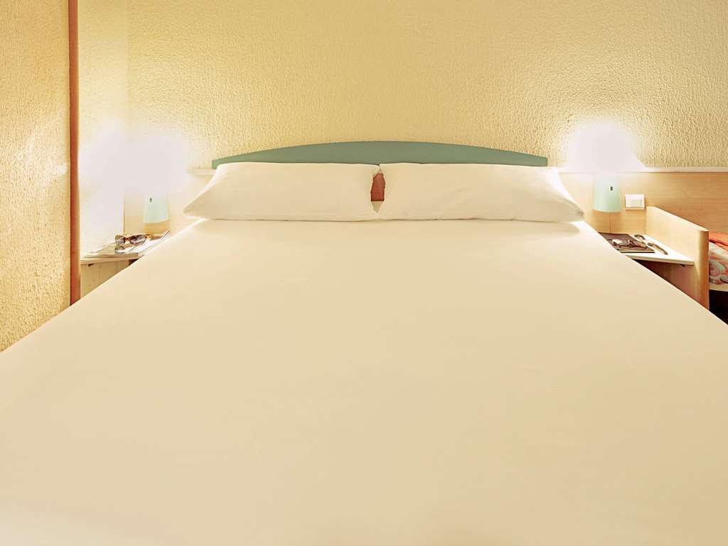 Ibis Poitiers Beaulieu Otel Oda fotoğraf